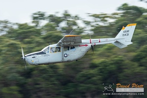 Cessna 02 Skymaster
